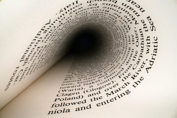 形容行动缓慢的成语